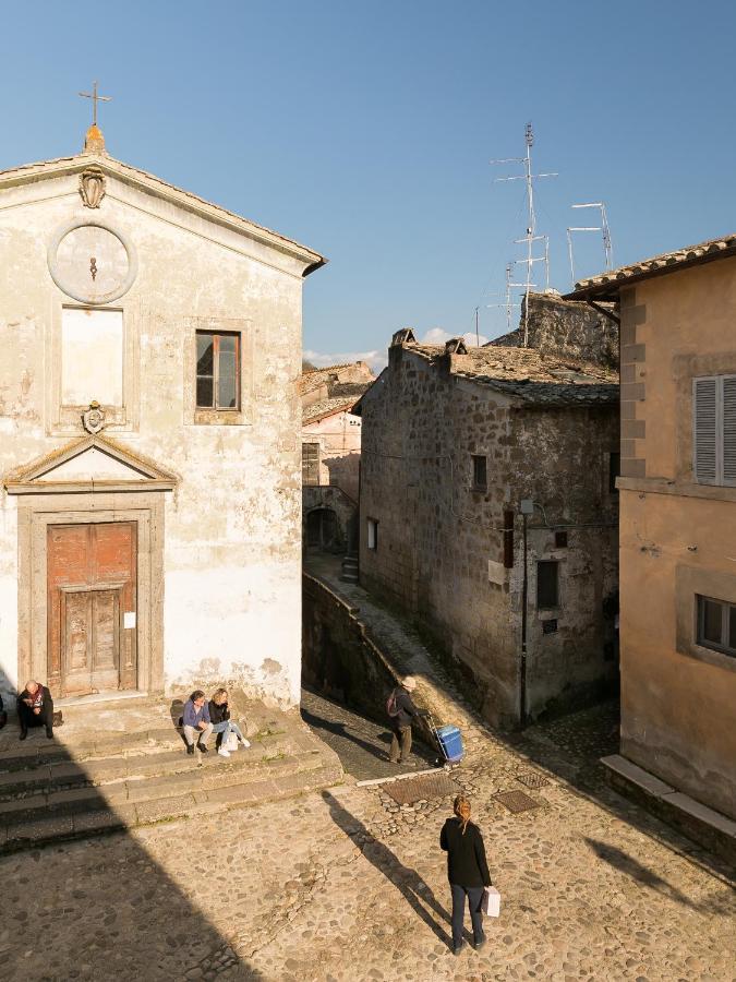 Opera Suites - Le Mille E Una Notte Calcata Bagian luar foto